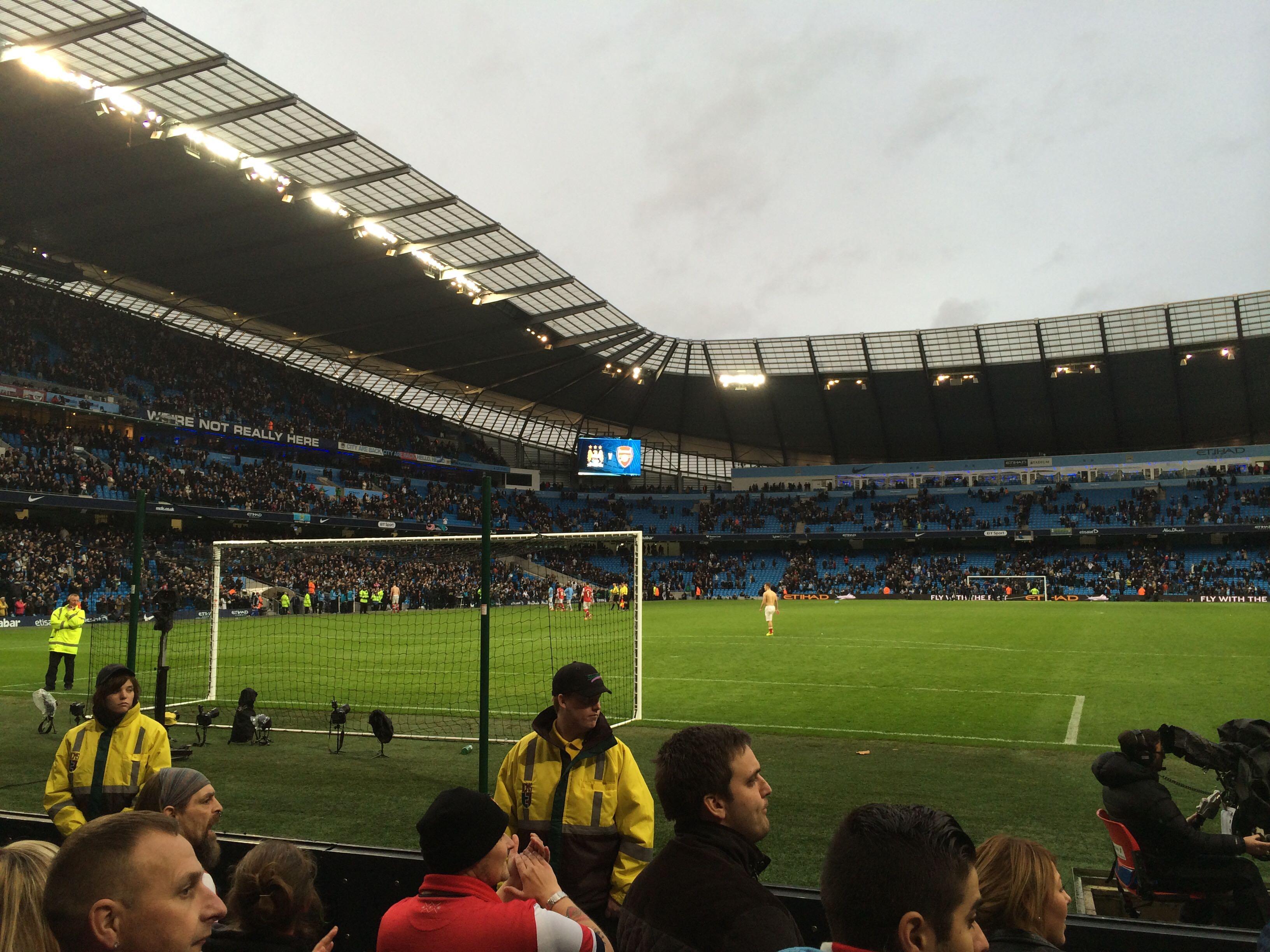 两人目前均 两人目前均