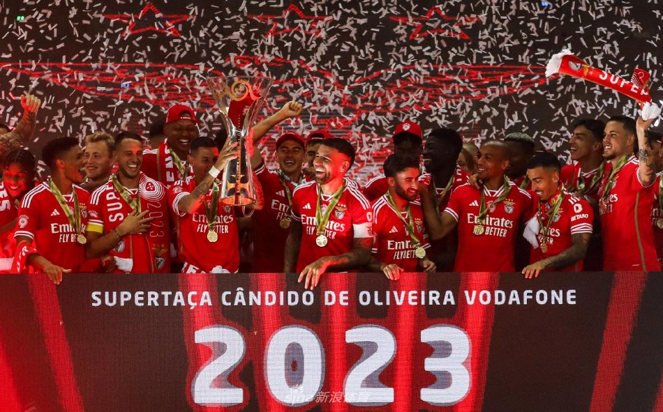 恩德里克正 恩德里克正